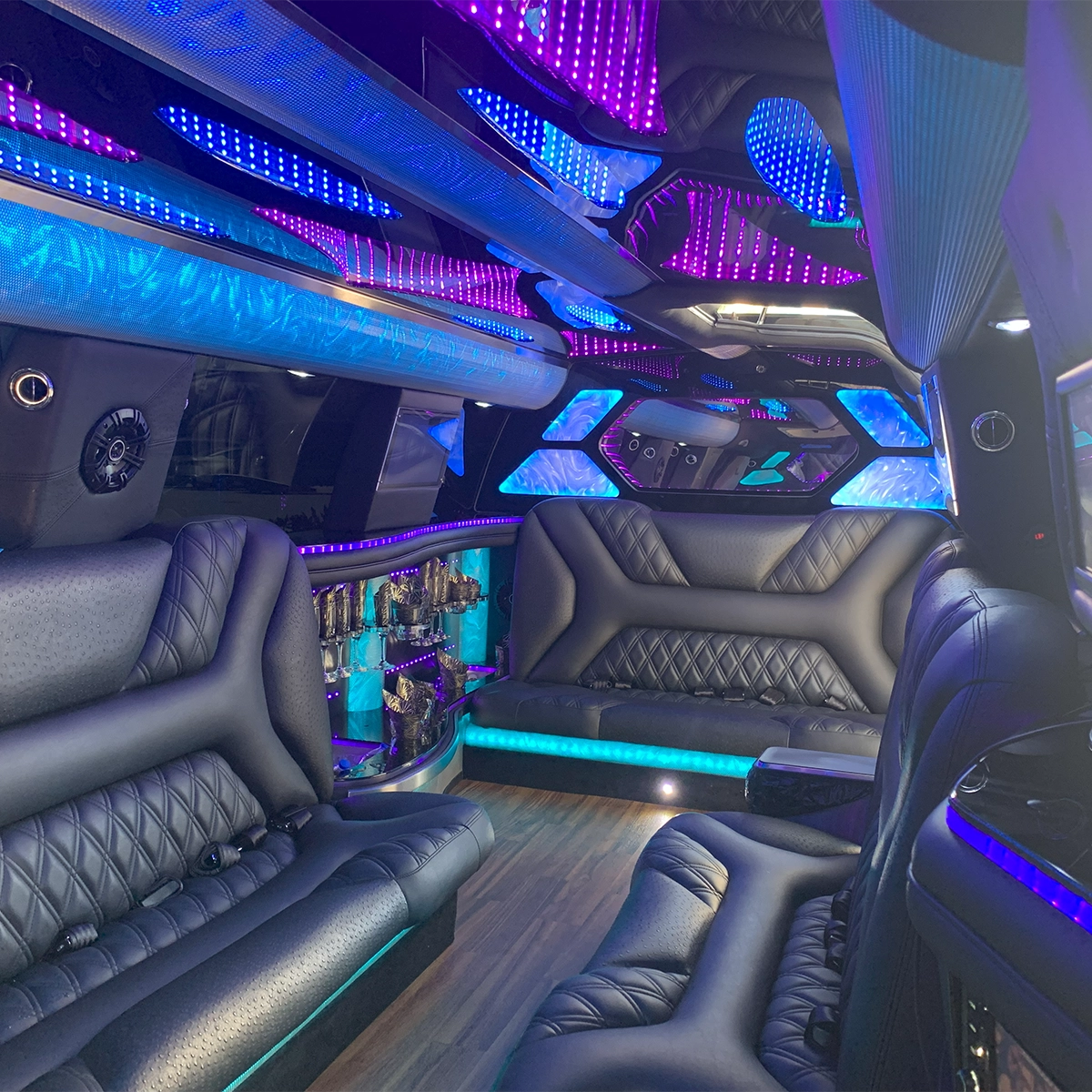 Orlando Limo Pricing - Boss Limousines
